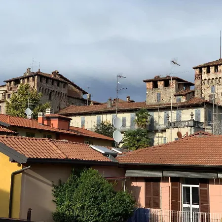 Alice A Malpensa Aeroporto سوما لومباردو